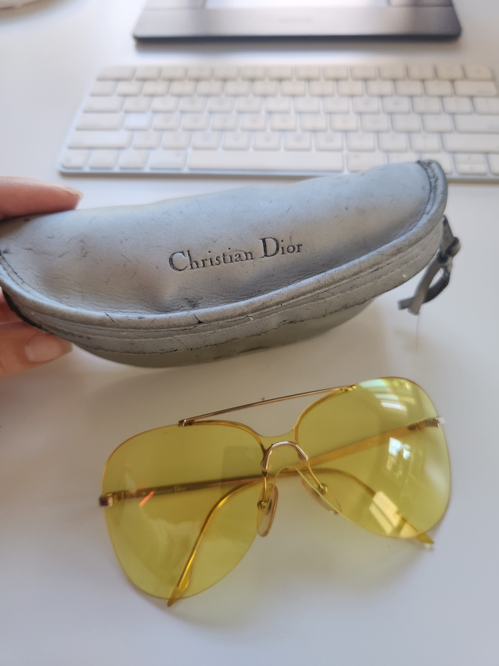 Vintage Christian Dior Y2K Yellow Rimless Aviator Sunglasses (Likely Model 462)